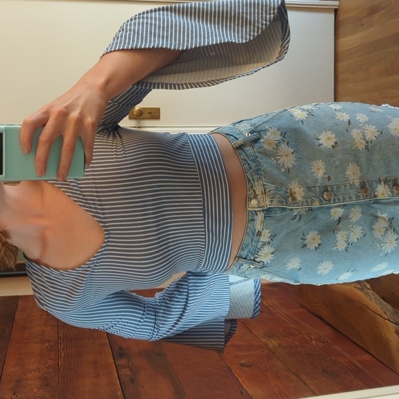 Polly & Esther Tops - Polly & Esther | Striped Long Bell Sleeve V-neck Crop Top with Back Tie Size XL